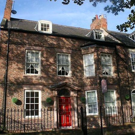 Sir William Fox Town House Hotel 南希尔兹 外观 照片