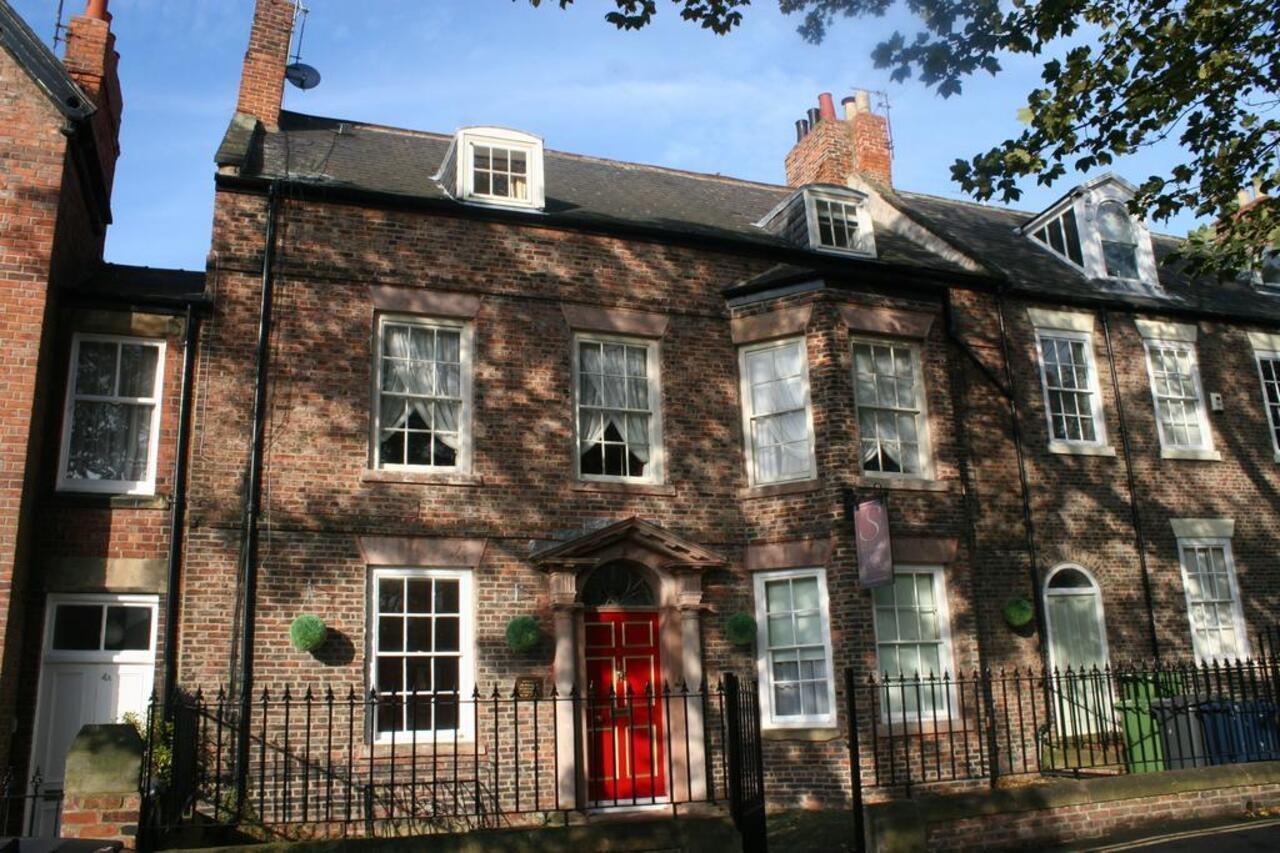 Sir William Fox Town House Hotel 南希尔兹 外观 照片